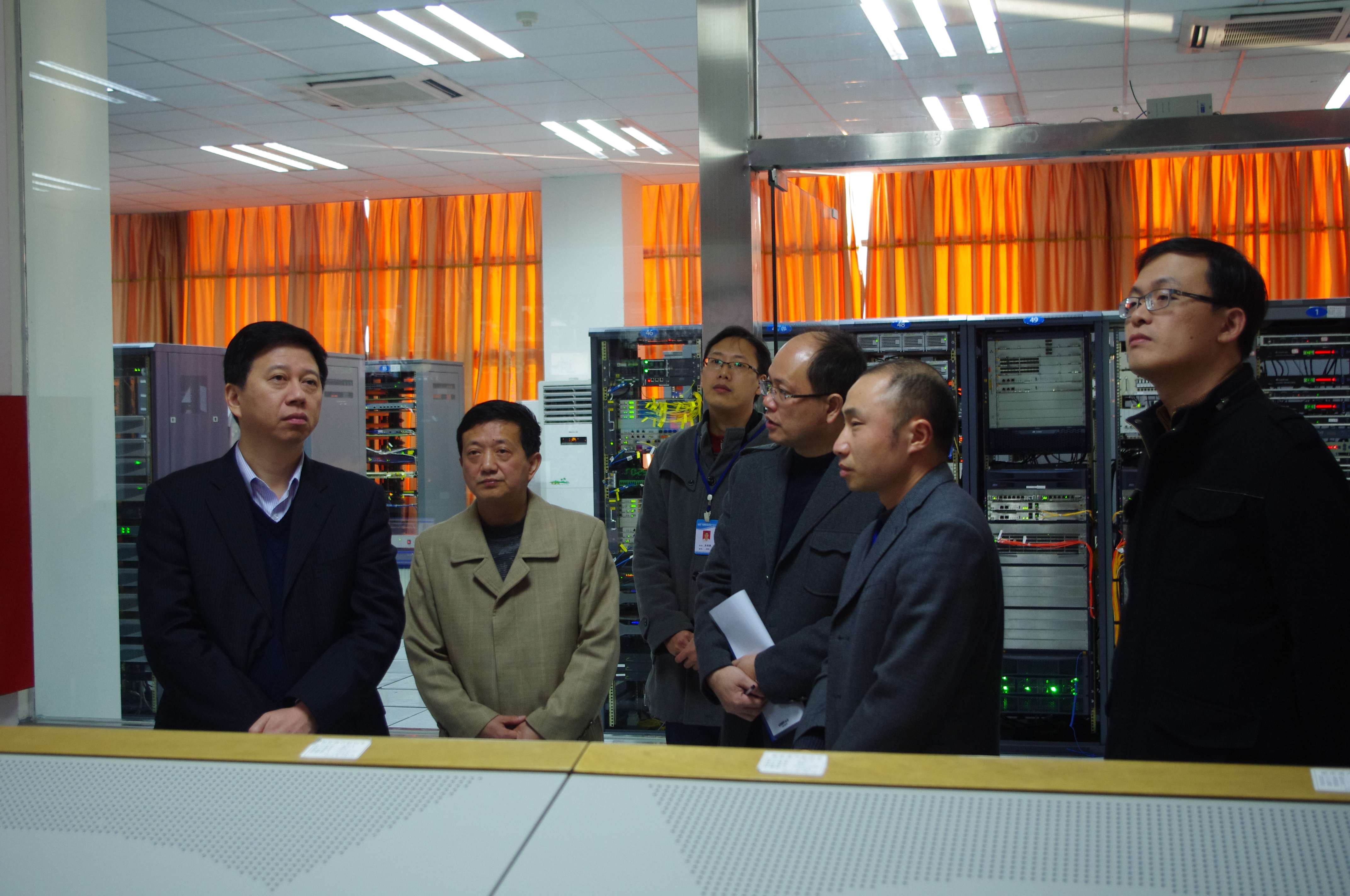 集团董事长张远莅临南平分公司考核指导工作